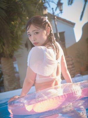 Momoyo Koyama