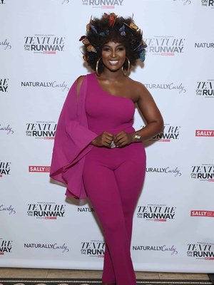 Amara La Negra