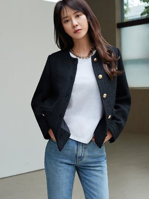 Song Ji-Hyo