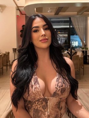 Steph Leon Mendoza