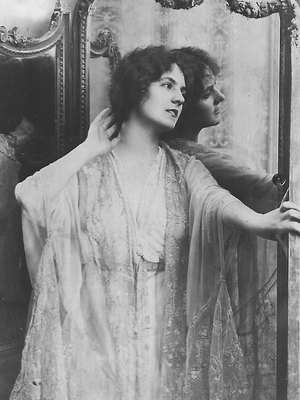 Suzanne Grandais
