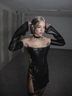 Xina Mora