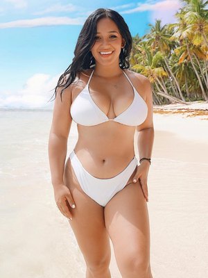 Andrea Lopez (Onlyfans)
