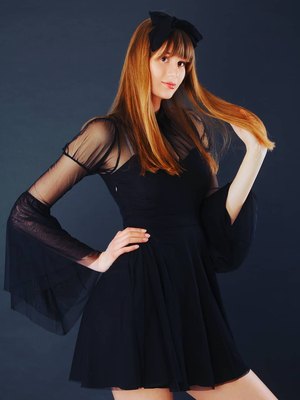 Anya Tatsu