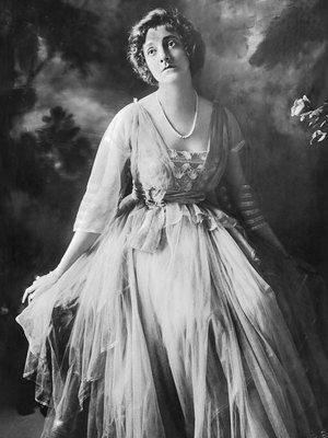Elsie Janis