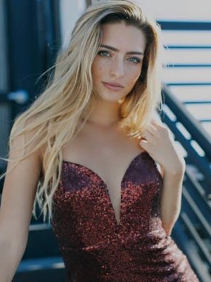 Kirsten Collins