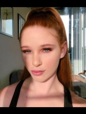 Scarlett Snow