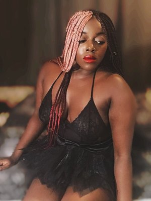 Alisa Lamoure
