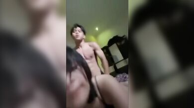 Mumpung Dirumah Sepi,di Kontolin Ayang - Riley Reid