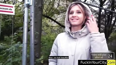 Emma Hix in heels gets anal fuck