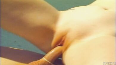 Sex during a tennis match in vintage porn