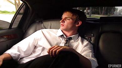 Blonde whore fucked on back seat