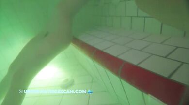 French Teen 18+ Masturbates With The Jet Stream Underwater In A Public Sauna Pool