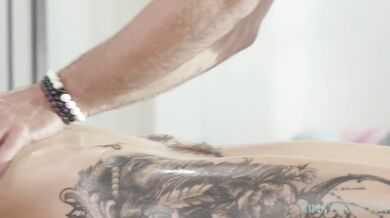 Maddy May fucked by handsome masseur