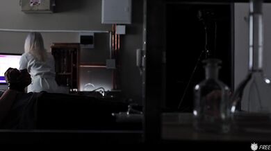 Horny guy can stop time and fucks sexy doctor