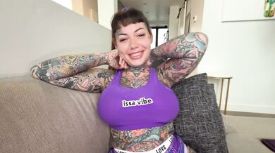 Tiger Lilly demands cum inside her pussy