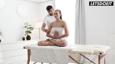 Hot Babes Fingered and Fucked To Orgasm Full Scene