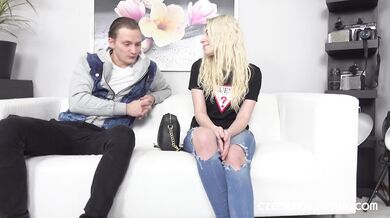 Czech amateur girl Lilly Bella