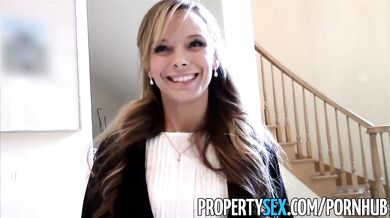 Sexy petite realtor fucks pervert pretending to buy house