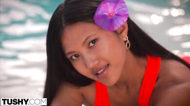 Petite hottie May Thai gets her anal cravings satisfied