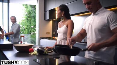 Petite hottie May Thai gets her anal cravings satisfied