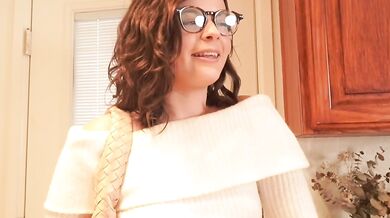 Fiancé gets a creampie before the wedding