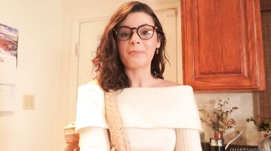 Fiancé gets a creampie before the wedding