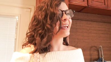 Fiancé gets a creampie before the wedding