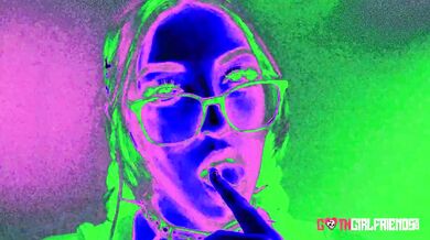 Gothic Babe Madison Wilde Dives Into Horny Dick