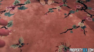 Extremely Good-Looking Agent Learns New Sales Tactics