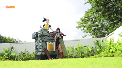 Mega Knight Battles For Dagger Duchess's Tight Wet Pussy!