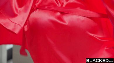 Curvy Goddess Violet Myers Ditches Boyfriend For Jason's BBC