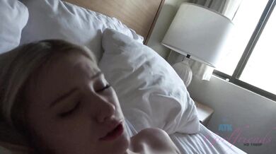 Blonde wet pussy fuck in POV