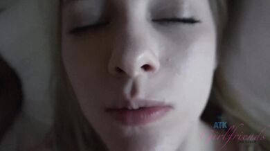 Blonde wet pussy fuck in POV