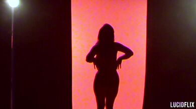 Queenie Sateen In Posh Porn