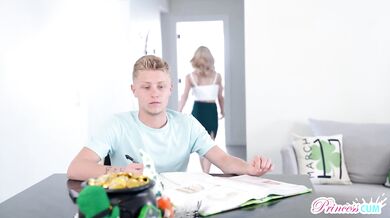 Jojo Austin Wants Cum Inside Her Pussy