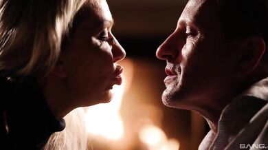 Amber Jayne & Kitty Li - A Mind Blowing Threesome