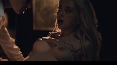 Mysterious stvoření se proměnilo Lexi Lore a Melody Marks tělesné