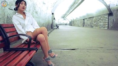 Girl Thao masturbates in public