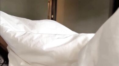 Busty stepsister Nika Venom gets some rest on vacation