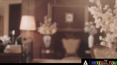 MIXEDX - Stunning lesbians Zazie Skymm and Veronica Leal play with their pussies