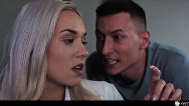 Horny guy can stop time and fucks sexy doctor