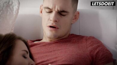 Intense morning orgasms with Adelle Unicorn and Apolonia Lapiedra