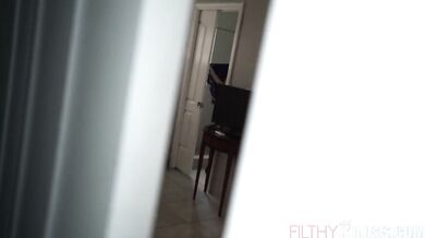 Aunt spreads her legs for hard cock