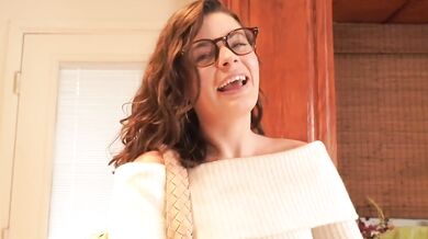 Fiancé gets a creampie before the wedding