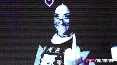 Gothic Babe Madison Wilde Dives Into Horny Dick