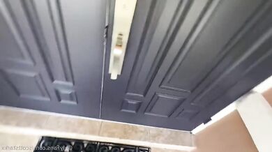 Vivian Taylor's Thick Hentai Step Daughter Obeys