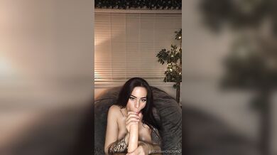 Veronika Vengeance Sucks Dildo