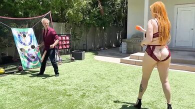Lauren Phillips' Big Ass Cheats for Huge BWC