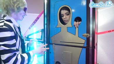 Aria Nicole & Harley Haze Cosplay BJ Threesome
